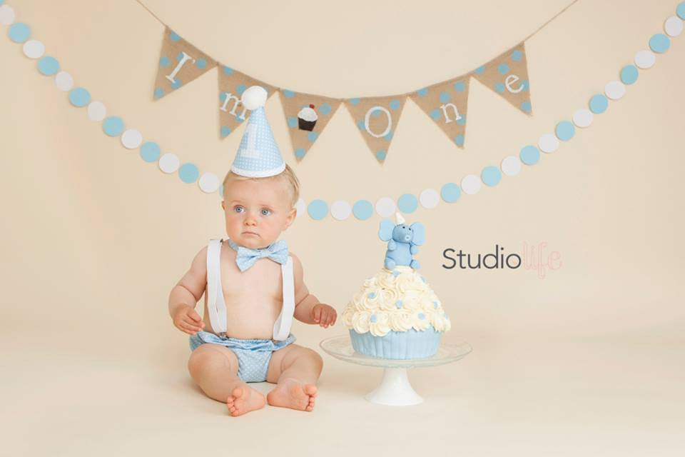 Baby blue spot cake smash set